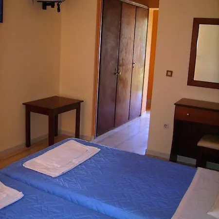 公寓式酒店 Aggelos Family