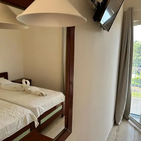 Aggelos Family Lägenhetshotell Moraitika