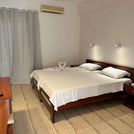 Aggelos Family Lägenhetshotell 3*