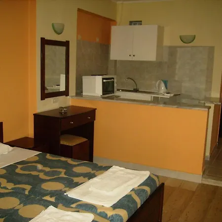 Апарт-отель Aggelos Family 4*